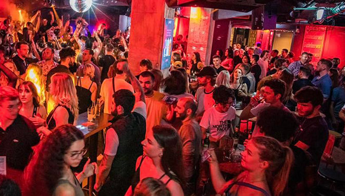 Die große JURA Absolventenfeier & Semesterabschluss-Party